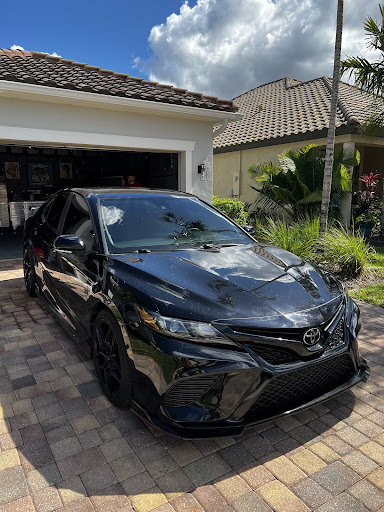 Elegant Auto Salon en Lehigh Acres