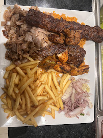 Kebab du Restaurant grec Istanbul grill Saint-Ouen l’aumône à Saint-Ouen-l'Aumône - n°10