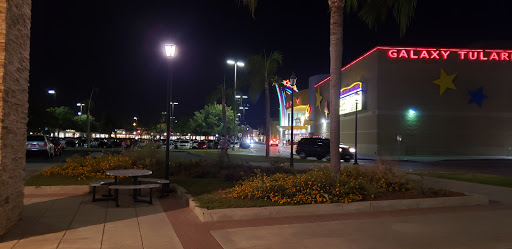 Movie Theater «Galaxy Tulare Luxury+ Theatre», reviews and photos, 1575 Retherford St, Tulare, CA 93274, USA