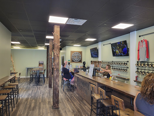 Brewery «Old Colony Brewing», reviews and photos, 605 Bedford St, Whitman, MA 02382, USA