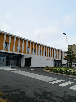 CHU de Poitiers Service des Urgences à Poitiers