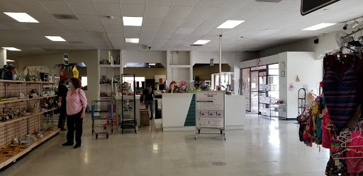 Thrift Store «Neighborhood Thrift Store Distribution Center», reviews and photos, 353 E Olive Ave, Fresno, CA 93728, USA