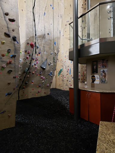 Gym «Life Time Athletic», reviews and photos, 680 Woodlands Pkwy, Vernon Hills, IL 60061, USA