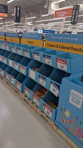 Department Store «Walmart Supercenter», reviews and photos, 100 Sycamore Estate Dr, Aurora, IN 47001, USA