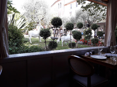 La Place de Mougins à Mougins