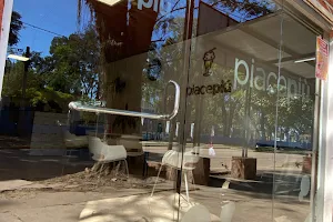 Heladeria Piacepiu image