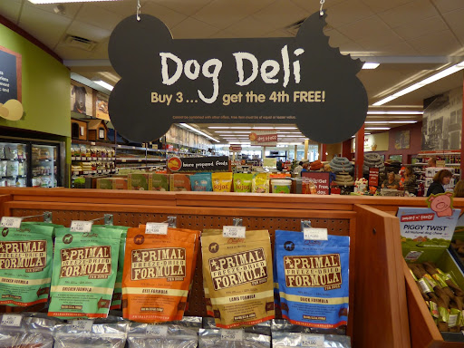 Pet Supply Store «Pet Food Express», reviews and photos, 320 S Lake Ave, Pasadena, CA 91101, USA