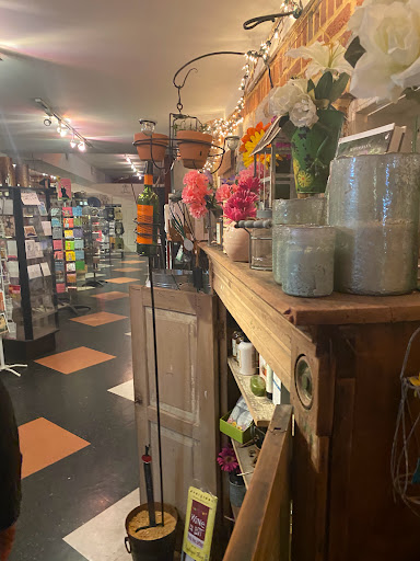 Gift Shop «German Street Coffee-Candlery», reviews and photos, 103 W German St, Shepherdstown, WV 25443, USA