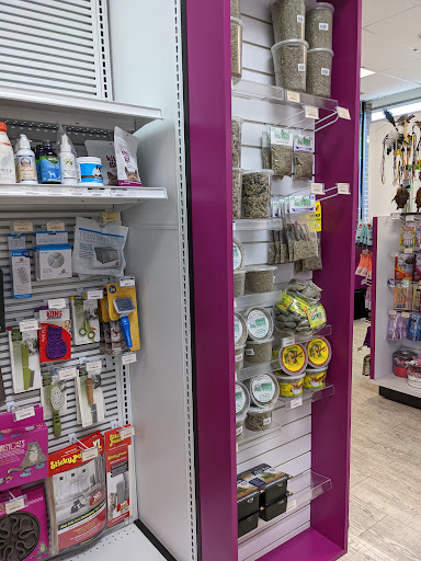 Pet Supply Store «The Pet Beastro», reviews and photos, 27637 John R Rd, Madison Heights, MI 48071, USA