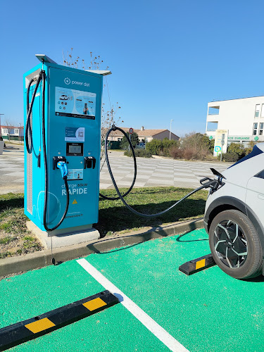 Borne de recharge de véhicules électriques Power Dot Station de recharge Anneyron