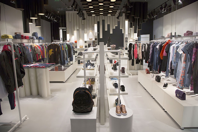 Fusion Mall Plovdiv - Магазин за дрехи
