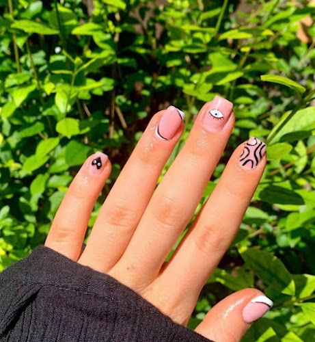 Comments and reviews of Evie's Nails Bar