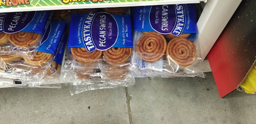 Dollar Store «Dollar Tree», reviews and photos, 539 Berlin-Cross Keys Rd, Sicklerville, NJ 08081, USA