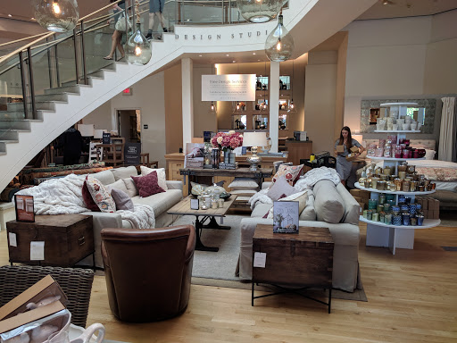 Furniture Store «Pottery Barn», reviews and photos, 800 Stanford Shopping Center, Palo Alto, CA 94304, USA