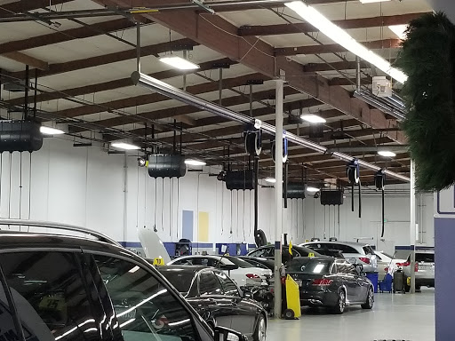 Auto Repair Shop «W.I. Simonson Mercedes Service & Parts», reviews and photos, 1330 Colorado Ave, Santa Monica, CA 90404, USA