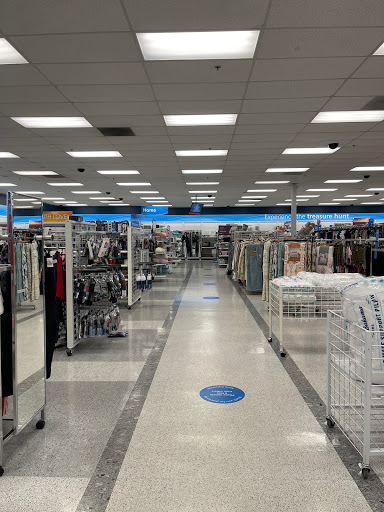 Clothing Store «Ross Dress for Less», reviews and photos, 15694 N Frank Lloyd Wright Blvd, Scottsdale, AZ 85260, USA