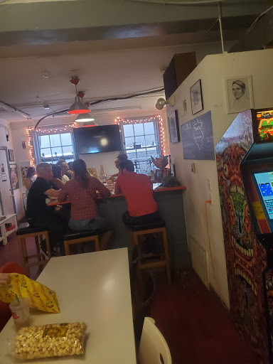 Book Store «Atomic Books», reviews and photos, 3620 Falls Rd, Baltimore, MD 21211, USA