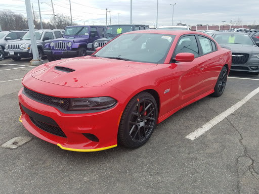 Car Dealer «Elmwood Chrysler Dodge Jeep Ram», reviews and photos, 625 Taunton Ave, East Providence, RI 02914, USA