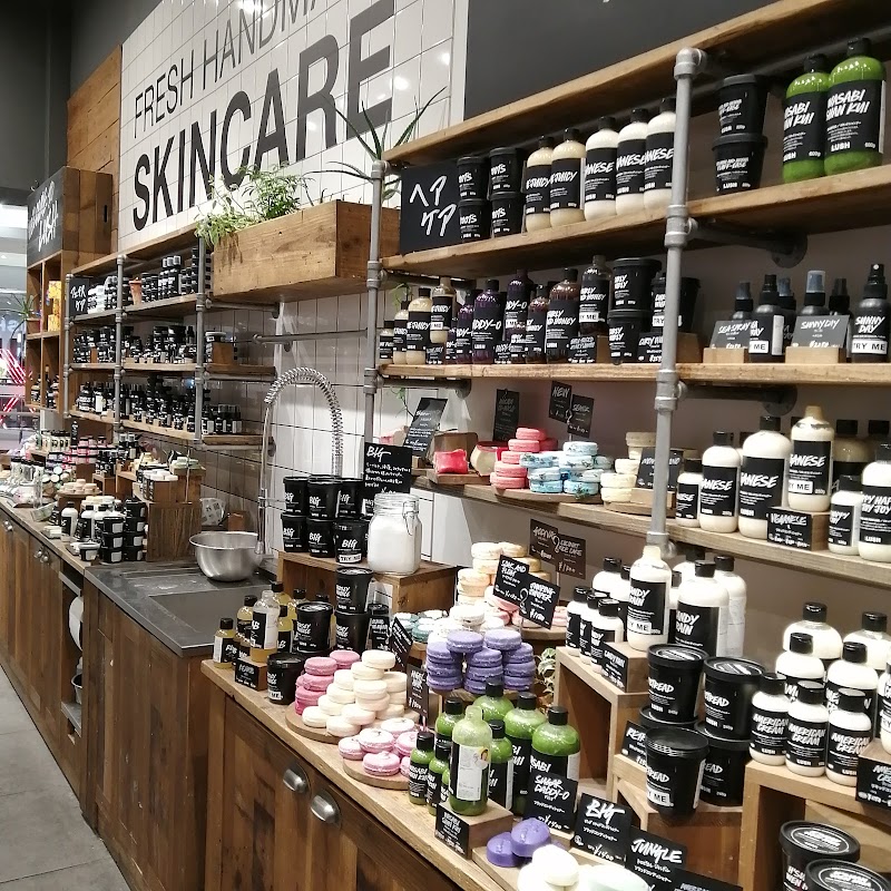 Lush イオンレイクタウンkaze店 埼玉県越谷市レイクタウン 化粧品店 グルコミ