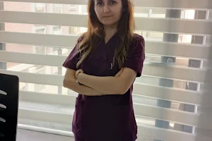 Op.Dr.Esma Norman Özdamar & Göz Doktoru image