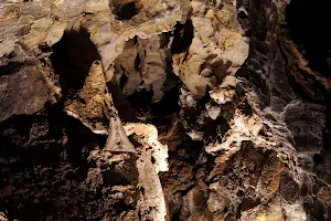 Zbrašovské Aragonite Caves image