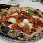 Photo n°2 de l'avis de Grazia.a fait le 26/01/2023 à 19:35 sur le  Troppo Napoletani Monza à Monza