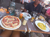 Pizza du Restaurant français Les Sablettes à Fréjus - n°15