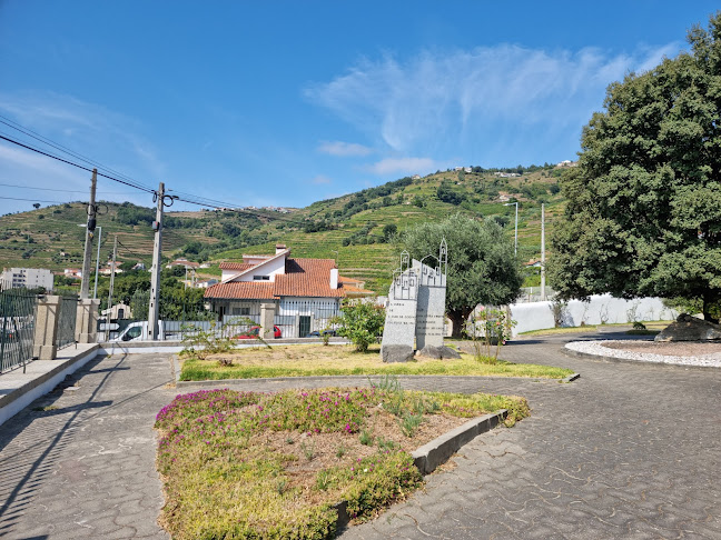 Largo Padre José Pinto de Carvalho, 5050-068 Godim, Portugal