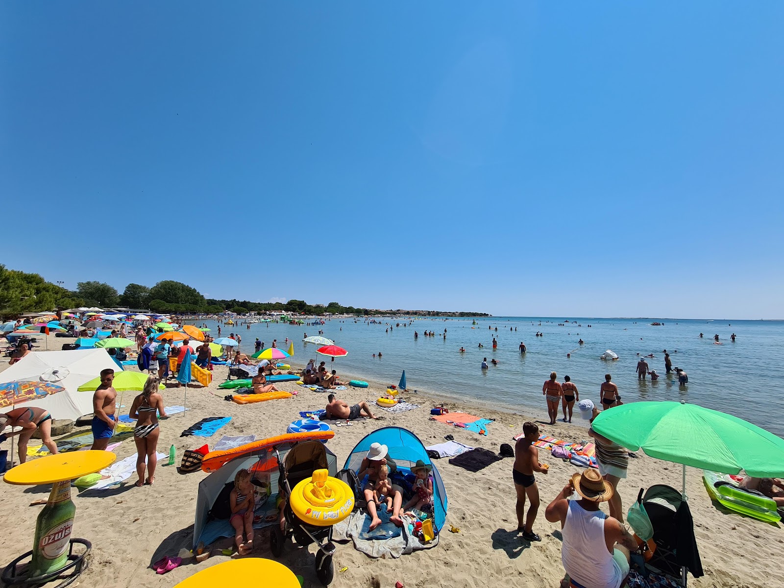Photo de Bijeca beach avec moyenne baie