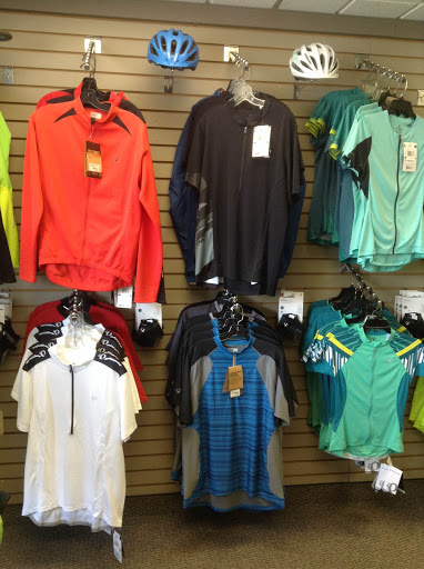 Bicycle Store «D&D Bicycles - Berkley», reviews and photos, 4141 Twelve Mile Rd, Berkley, MI 48072, USA