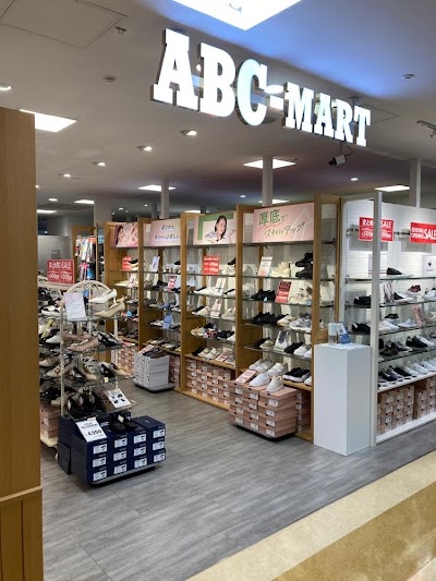ABC-MART上大岡ミオカ店