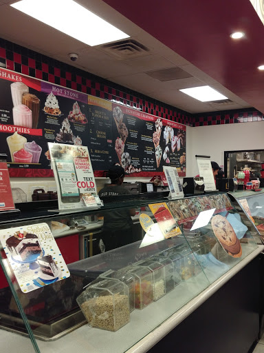 Ice Cream Shop «Cold Stone Creamery», reviews and photos, 2791 E Bidwell St #1000, Folsom, CA 95630, USA