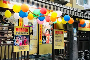 Miirror Beauty Parlour(Ladies)- Best Salon in Kolkata|| Best Parlour in Kolkata image
