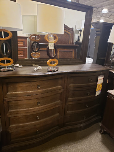 Furniture Store «Art Van Furniture - Woodridge», reviews and photos, 900 E Boughton Rd, Woodridge, IL 60517, USA