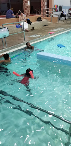 Gym «Lee District RECenter», reviews and photos, 6601 Telegraph Rd, Alexandria, VA 22310, USA