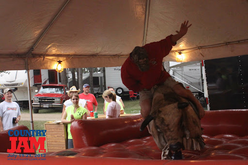 Live Music Venue «Whispering Pines», reviews and photos, 5024 Crescent Ave, Eau Claire, WI 54703, USA