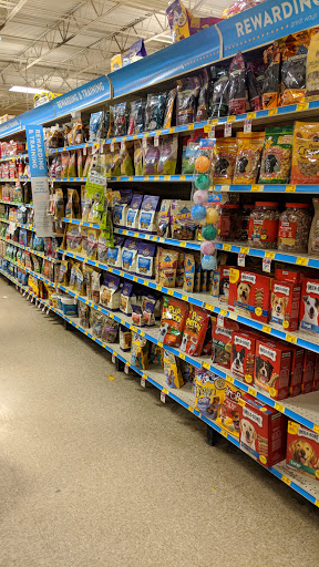 Pet Supply Store «PetSmart», reviews and photos, 2458 Central Park Ave, Yonkers, NY 10710, USA