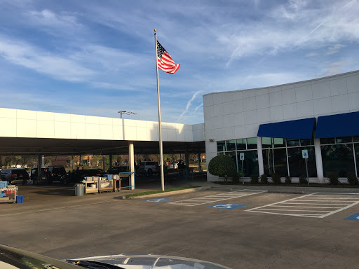 Car Wash «Car Spa, Lube & Convenience Store of Farmers Branch», reviews and photos, 3690 Belt Line Rd, Farmers Branch, TX 75234, USA