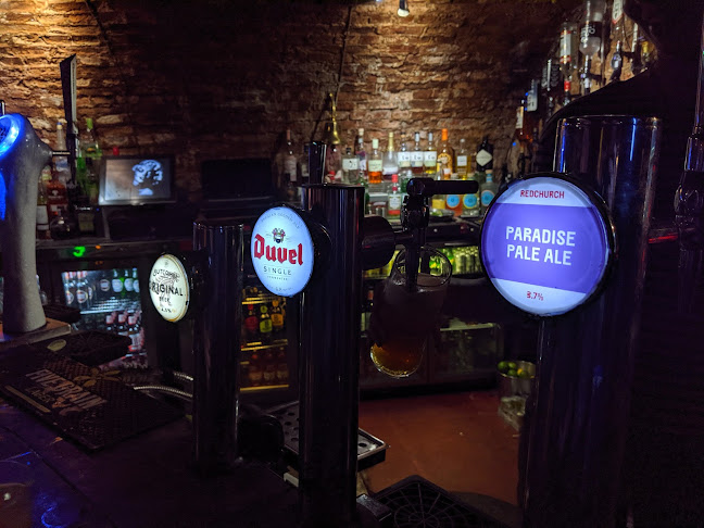 Monroe's Cellar Bar - Worcester