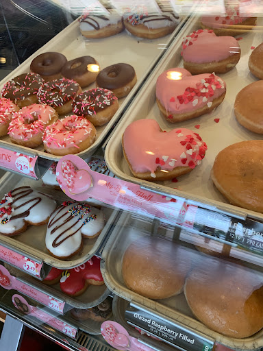 Bakery «Krispy Kreme Doughnuts», reviews and photos, 121 Curtner Ave #40, San Jose, CA 95125, USA