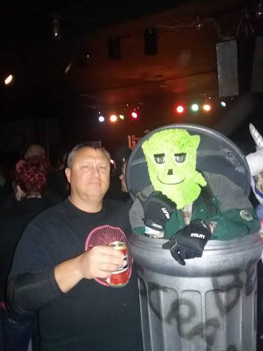 Live Music Venue «The Winchester», reviews and photos, 12112 Madison Ave, Lakewood, OH 44107, USA