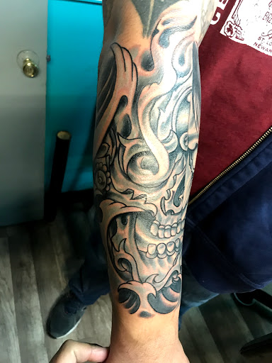 Tattoo Shop «Timebomb», reviews and photos, 1441 SW Military Dr, San Antonio, TX 78221, USA