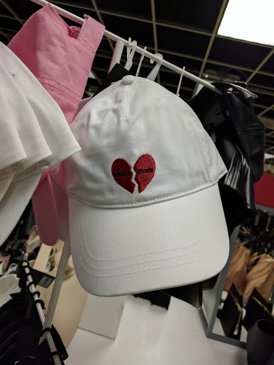 Clothing Store «Forever 21», reviews and photos, 4015 S Interstate Hwy 35 #211, San Marcos, TX 78666, USA