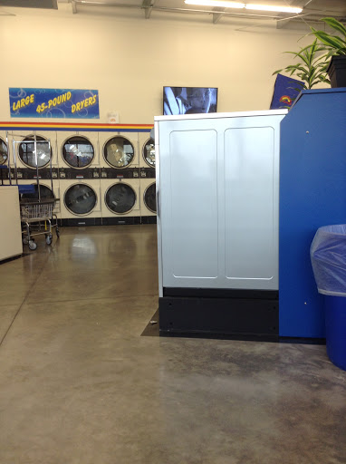 Car Wash «Soaps N Suds», reviews and photos, 200 W Mercury Blvd, Hampton, VA 23669, USA