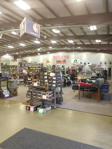 Farm Equipment Supplier «Tarwater Farm & Home Supply», reviews and photos, 4107 NW Topeka Blvd, Topeka, KS 66617, USA