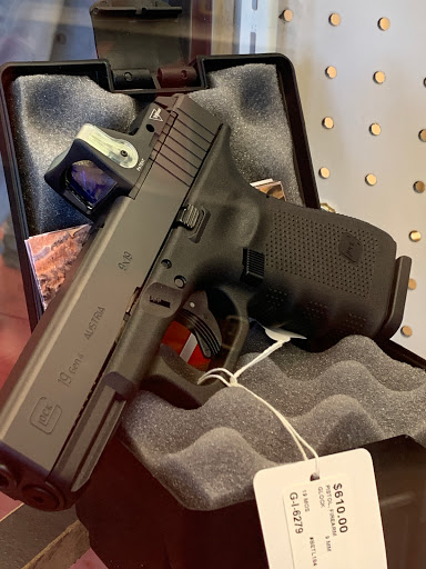 Gun Shop «Glory Guns and Pawn LLC», reviews and photos, 1194 Skyline Dr, Hopkinsville, KY 42240, USA