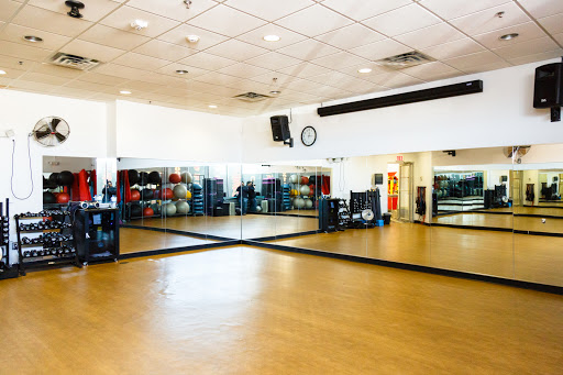 Gym «Retro Fitness», reviews and photos, 1815 E Jericho Turnpike, Huntington, NY 11743, USA