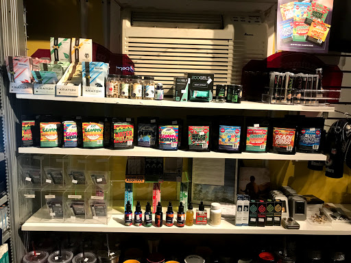 Vaporizer Store «Cigarette Outlet & Vapor Lounge», reviews and photos, 2141 Lincoln Hwy E, Lancaster, PA 17602, USA