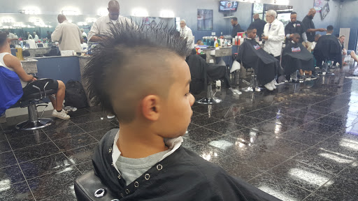 Barber Shop «Sharpblends Barbershop», reviews and photos, 3950 S US Hwy 17 92 #1056, Casselberry, FL 32707, USA