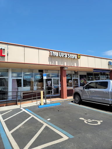 Shipping and Mailing Service «The UPS Store», reviews and photos, 1835 NE Miami Gardens Dr, North Miami Beach, FL 33179, USA